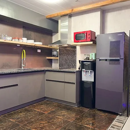 Clockworkorange Luxury Suites
