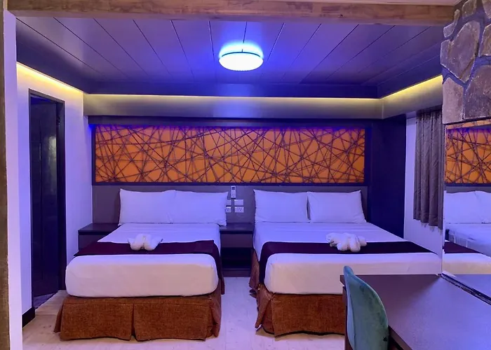 Clockworkorange Luxury Lapu-Lapu City