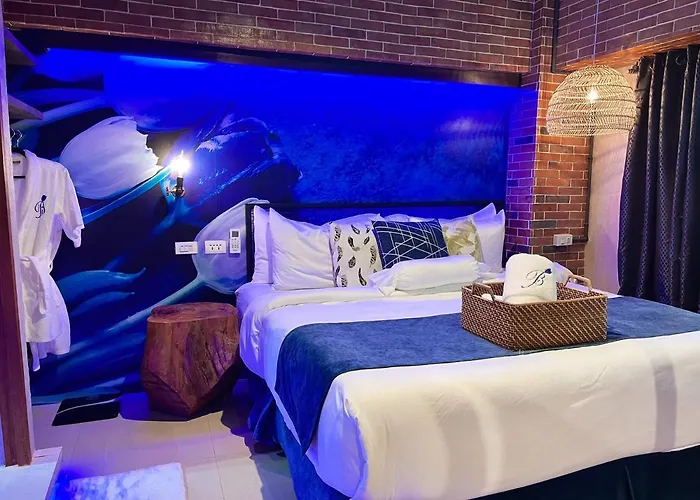 Appartamento Clockworkorange Luxury Lapu-Lapu City