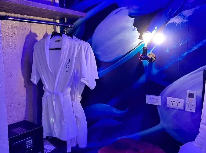 Clockworkorange Luxury *